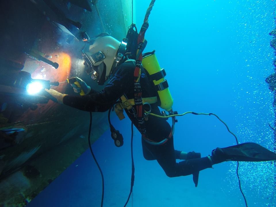 Icom_Drilling_Trabajo_Bajo_Agua
